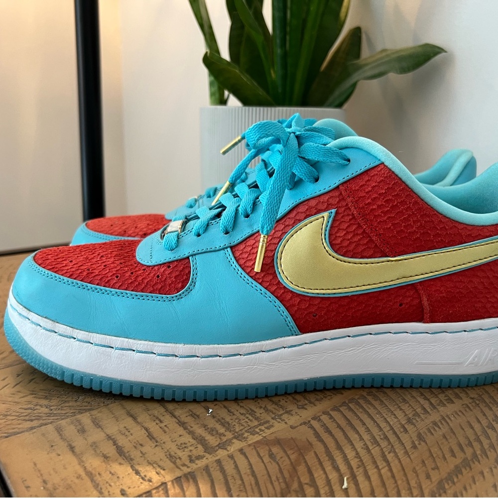 Air Force 1 Low Year of the Dragon Worn 1 Time (9.8/10) OG Box / Size 13